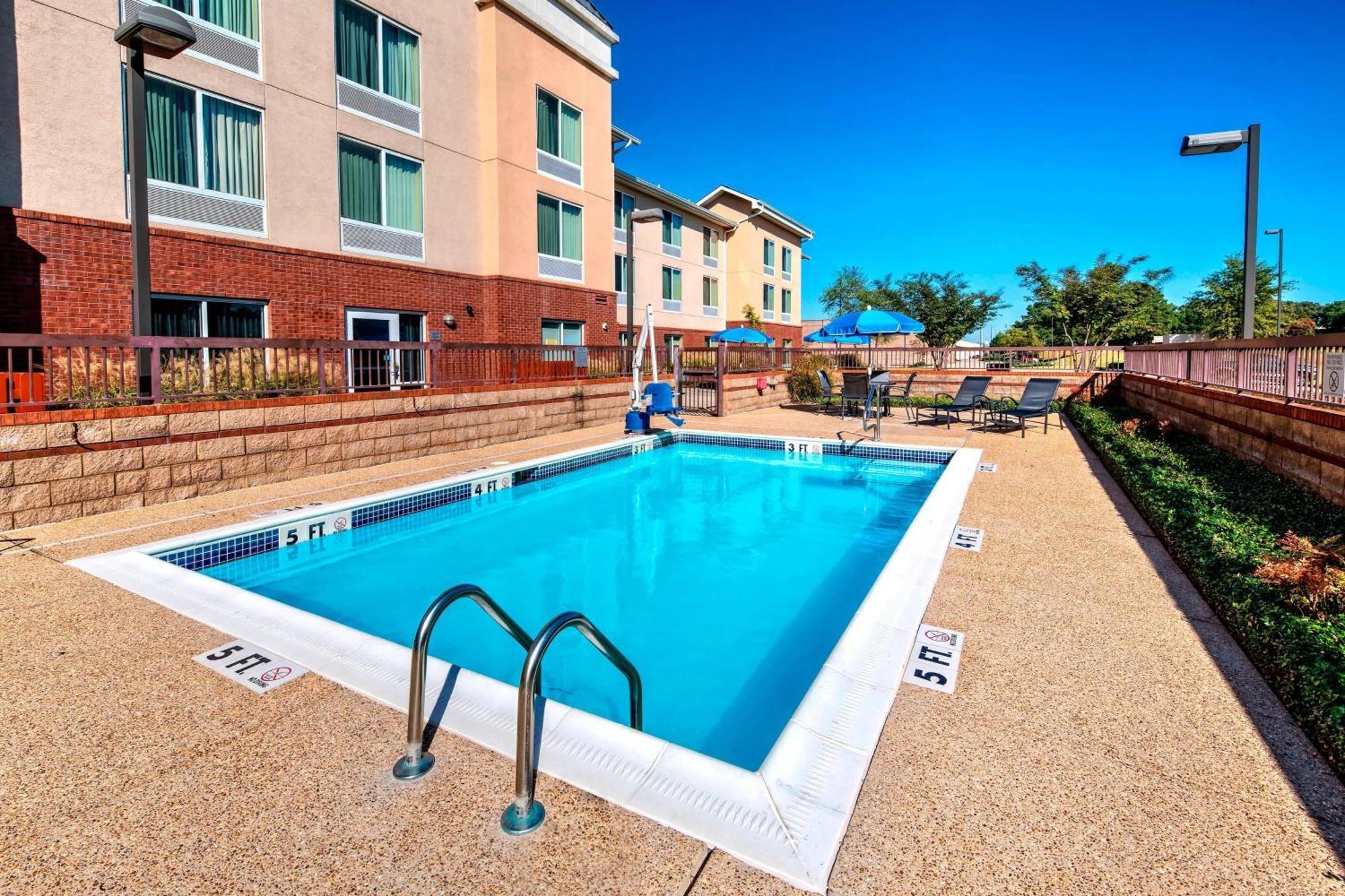 Fairfield Inn & Suites Memphis אוליב בראנץ' מראה חיצוני תמונה