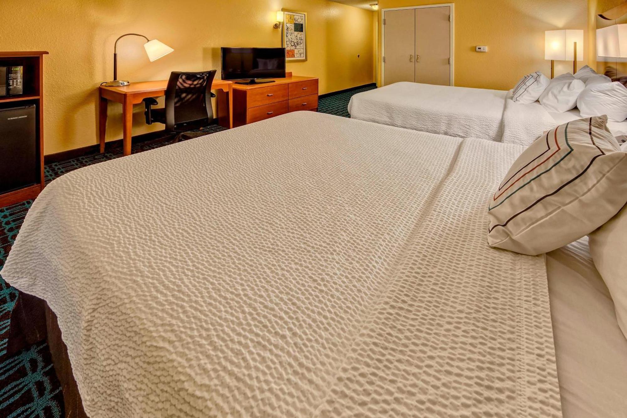 Fairfield Inn & Suites Memphis אוליב בראנץ' מראה חיצוני תמונה