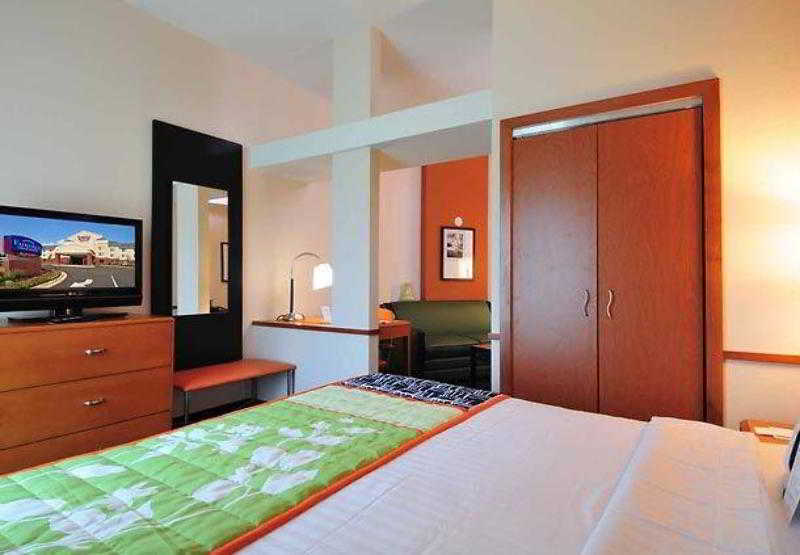 Fairfield Inn & Suites Memphis אוליב בראנץ' מראה חיצוני תמונה