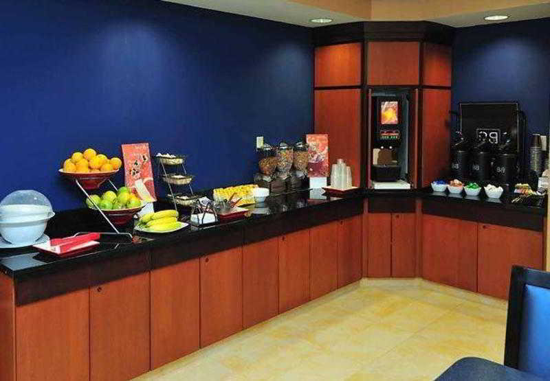 Fairfield Inn & Suites Memphis אוליב בראנץ' מראה חיצוני תמונה